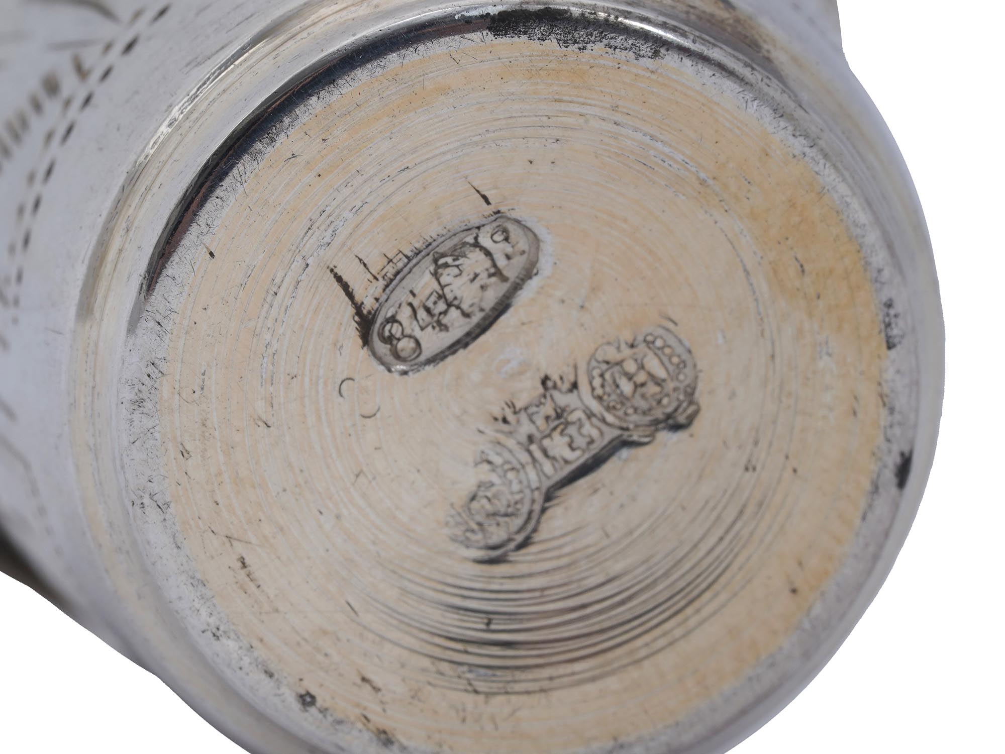 RUSSIAN ENGRAVED GILT SILVER VODKA CUPS, 6 PCS PIC-2